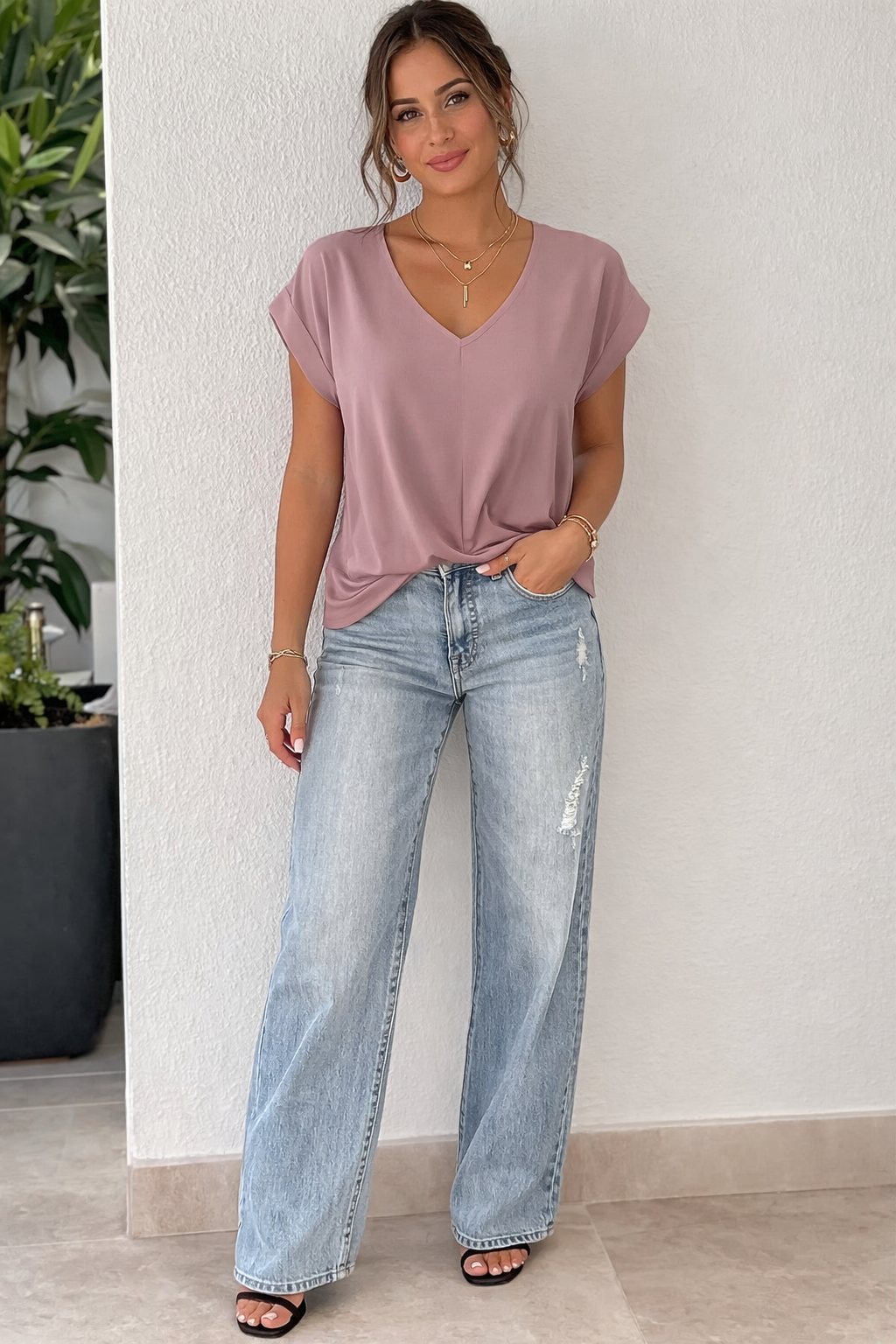 Elegante T-shirt con Twist Frontale