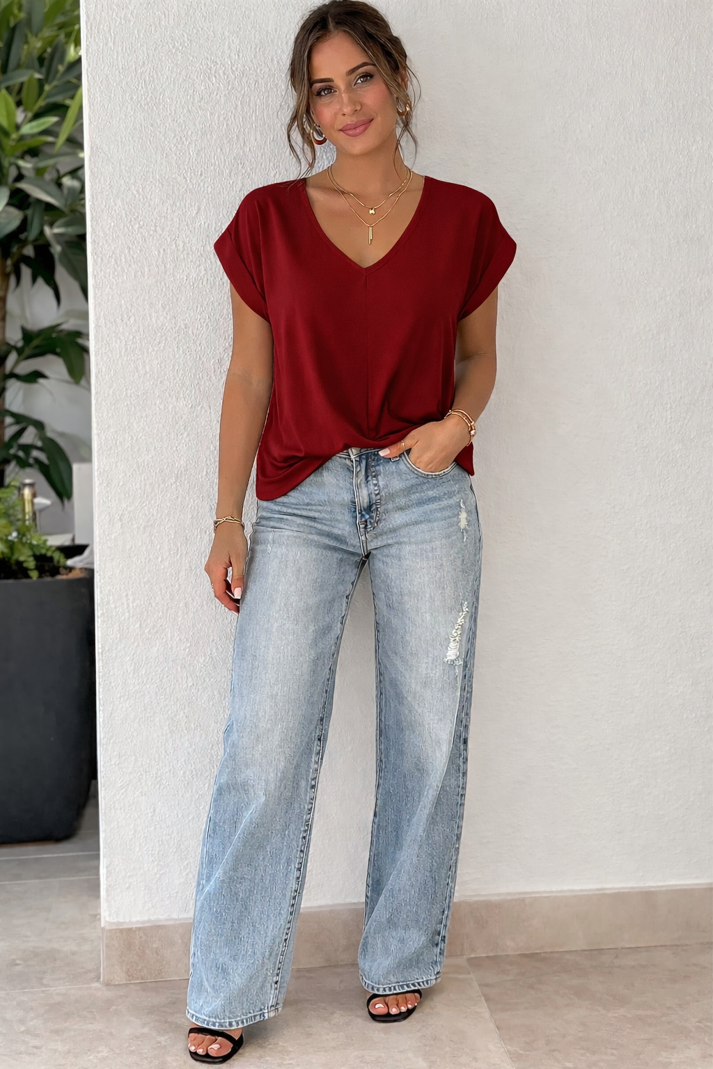 Elegante T-shirt con Twist Frontale